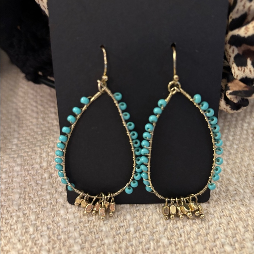 Vintage gold and turqoise beaded gypsey boho 80’s  hoop hanging dangle earrings